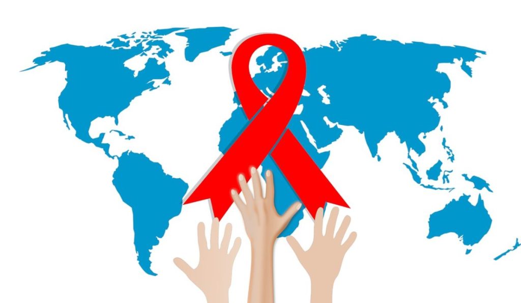 HIV感染並不代表愛滋病　帶你了解愛滋病到底是什麼疾病　